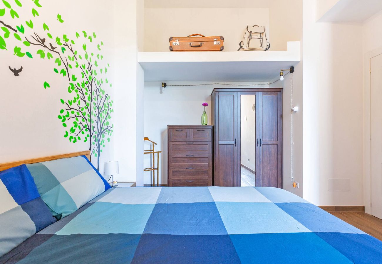 Appartamento a Roma - Blu Colombo