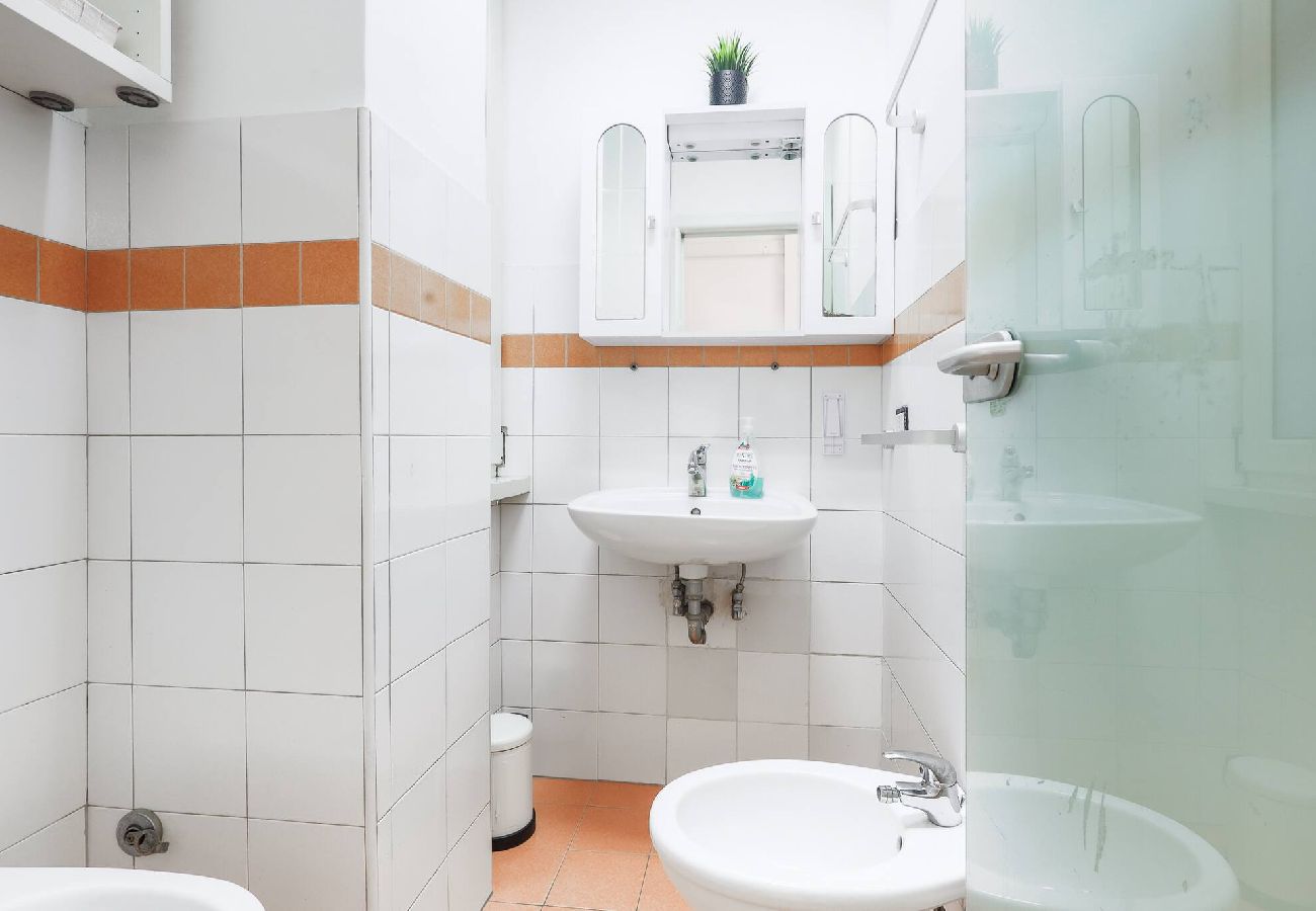 Rent by room in Rome - San Giovanni room 3