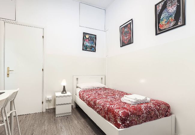 Rent by room in Roma - San Giovanni room 4