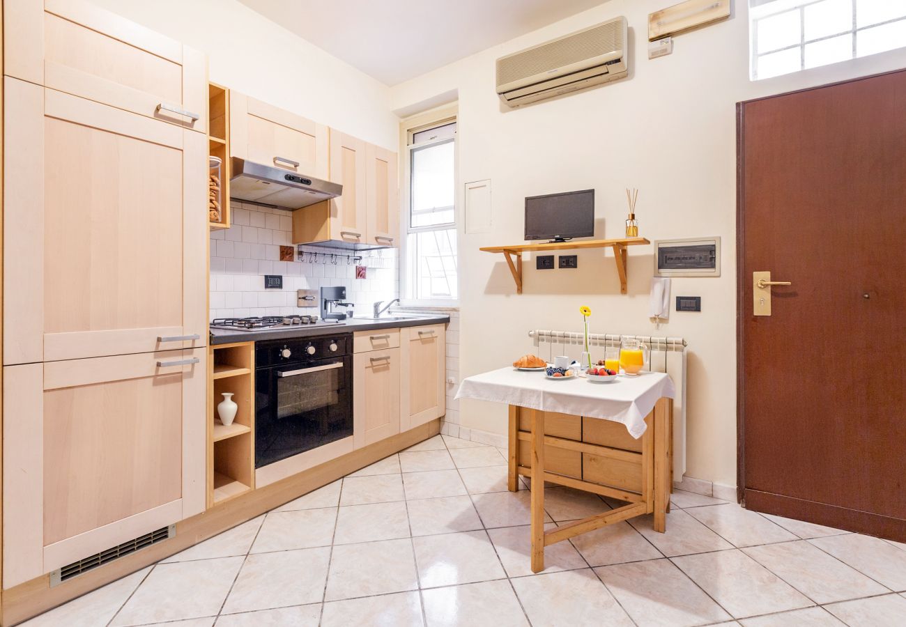 Apartment in Rome - Casina Roxy