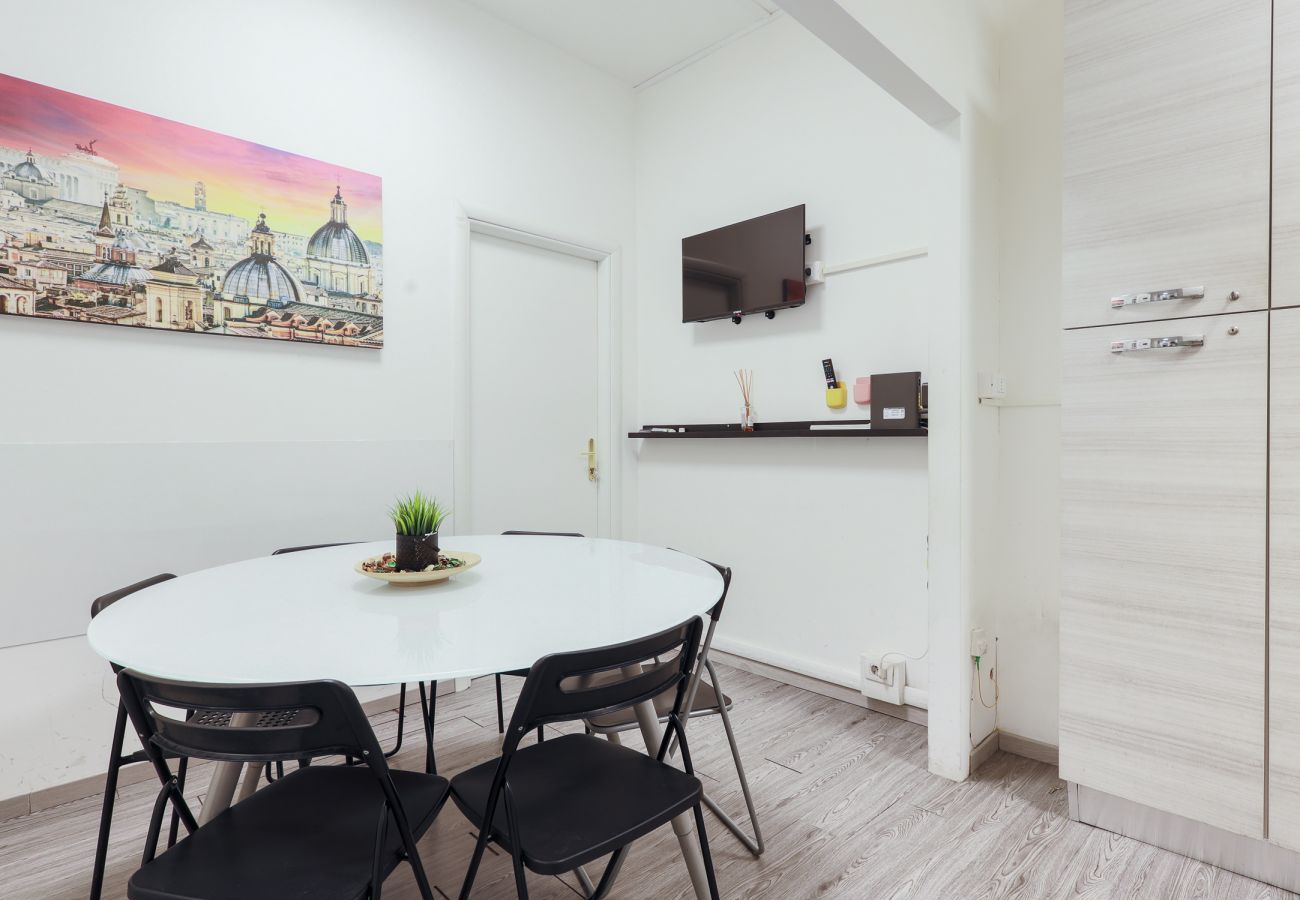 Rent by room in Rome - San Giovanni room 2