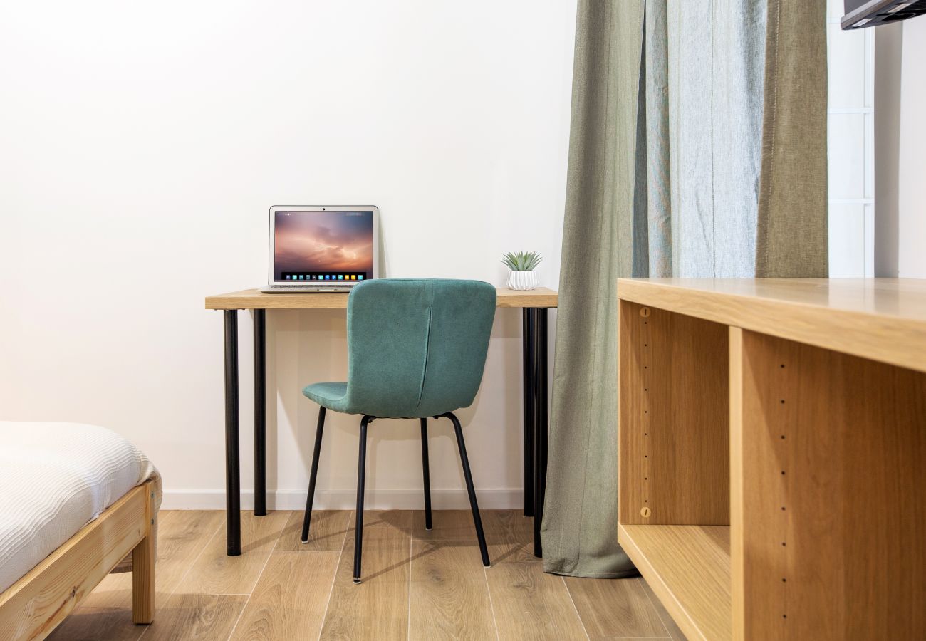 Rent by room in Rome - Maison Celeste 2